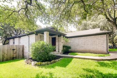 Main picture of 1510 Carriage Hills Trl