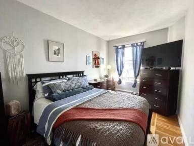 Main picture of 922 Beacon St