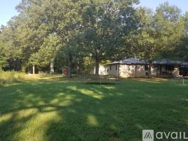 Main picture of 561 Waters Rd