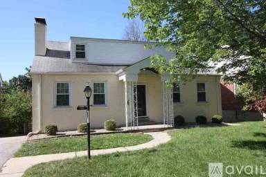 Main picture of 7740 Blackberry Ave