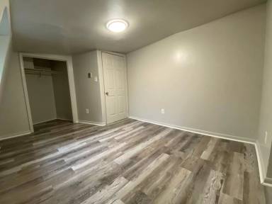 Main picture of 827 Jackson St
