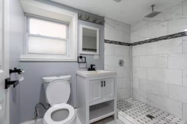 Main picture of 4426 N Bernard St
