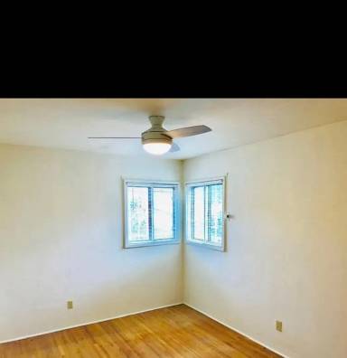 Main picture of 216 Quincy St NE