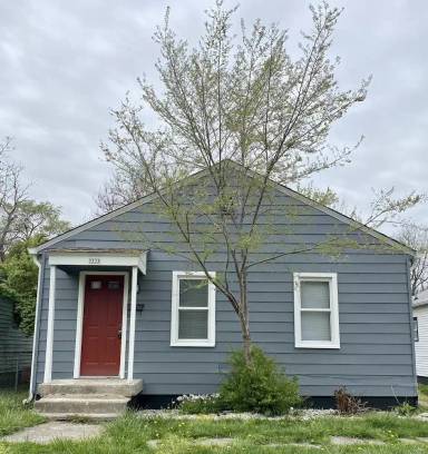 Main picture of 3302 Ralston Ave