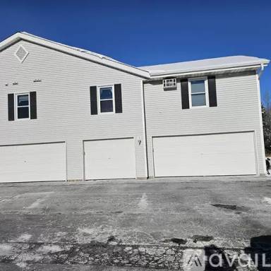 Main picture of 294 Minz Park Cir