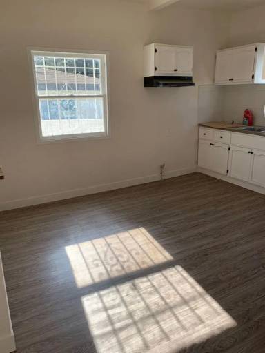 Main picture of 1632 J St