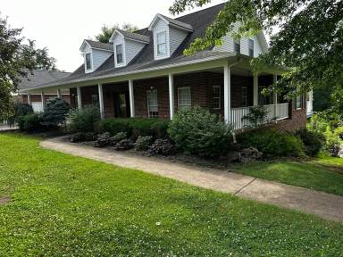 Main picture of 168 Stewart Hills Dr