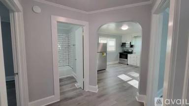 Main picture of 927 Oval St