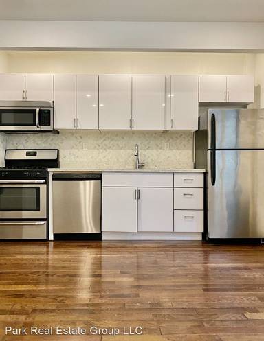 Main picture of 1236 Union St