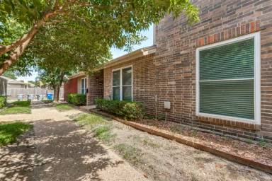 Main picture of 11932 Leisure Dr