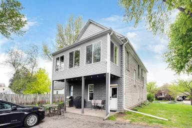 Main picture of 1360 Dale St N