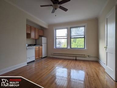 Main picture of 4546 N Damen Ave Apartments