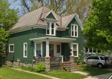 Main picture of 1910 Green St