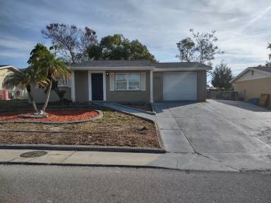 Main picture of 9640 Gray Fox Ln