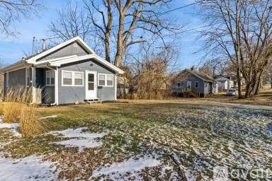 Main picture of 1107 Creston Ave