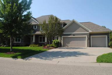 Main picture of 10781 Bentwater Ln
