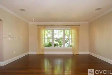 Main picture of 1424 Alberca St