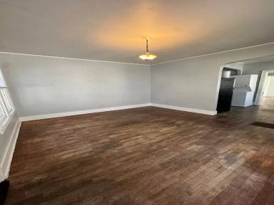 Main picture of 1615 N C St