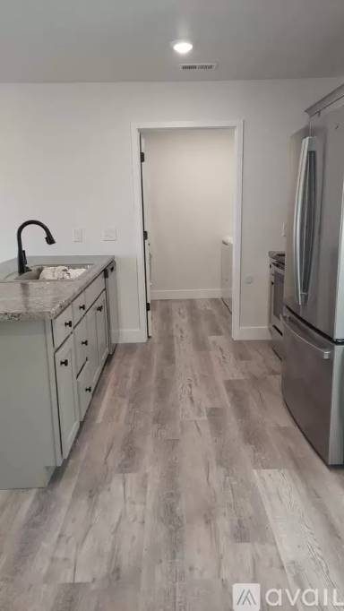 Main picture of 414 Eagle St