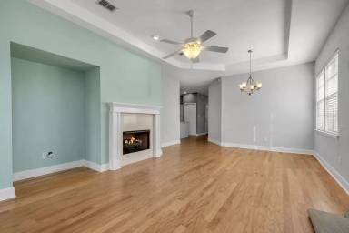 Main picture of 5511 Hampton Woods Way