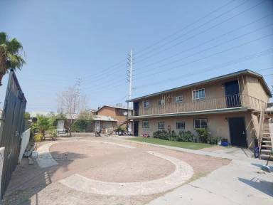 Main picture of 5240 Pebble Beach Blvd