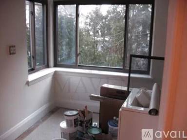 Main picture of 10 Forest St