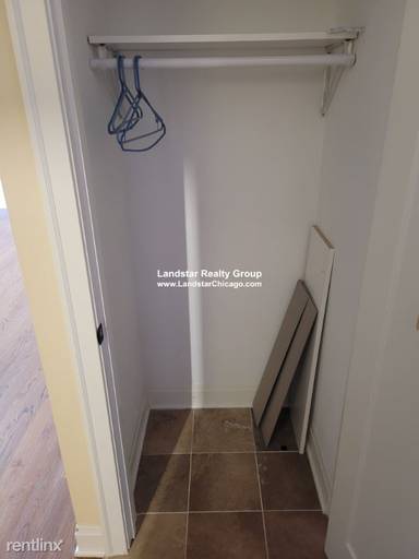 Main picture of 2702 W Ainslie St & 4906 N Washtenaw Ave Apartments