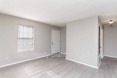 Main picture of 5405 E Shore Dr