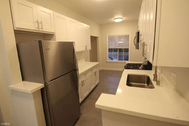 Main picture of 1317 N Bronson Ave