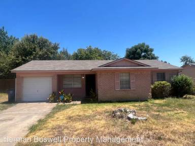Main picture of 6306 Silvery Moon Dr