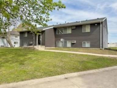 Main picture of 2235 19th St SW