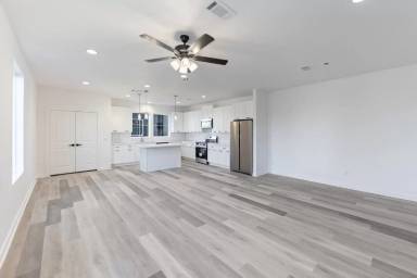 Main picture of 2702 Winbern St