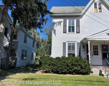 Main picture of 418 E Main St