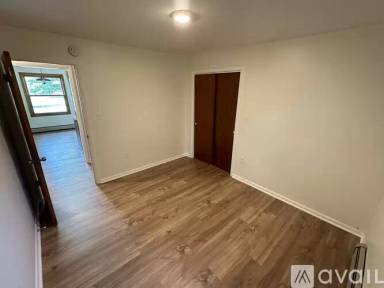 Main picture of 23 Teddie Blvd