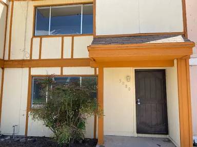 Main picture of 5880 S Del Moral Blvd
