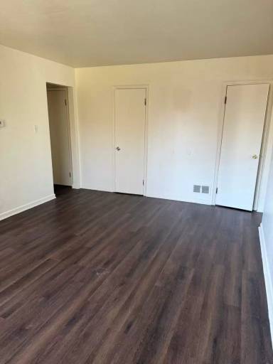 Main picture of 2616 Newport Ave