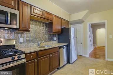 Main picture of 1527 Northgate Rd