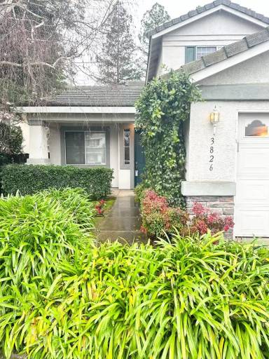 Main picture of 3826 Vistosa Ct
