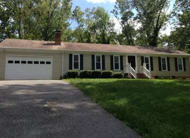 Main picture of 6479 Lark Way