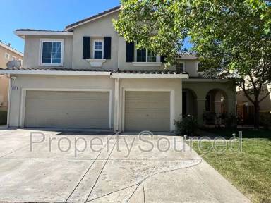 Main picture of 2128 Golden Leaf Ln