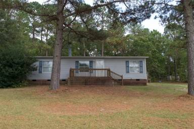 Main picture of 648 Nicole Dr