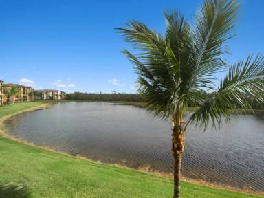 Main picture of 9719 Acqua Ct
