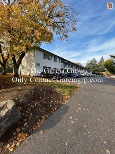 Main picture of Hartzog & Bristol Apartments