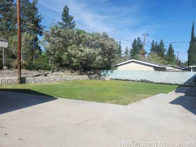 Main picture of 8760 Church St