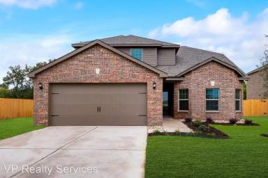 Main picture of 320 Sweet Pea Ln