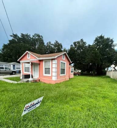 Main picture of 609 N Emory Ave