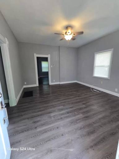 Main picture of 404 S 23rd St