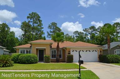 Main picture of 76309 Deerwood Dr