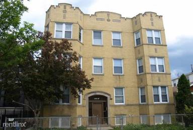 Main picture of 2935 N Fairfield Ave