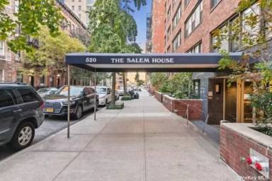 Main picture of Salem House Condominium